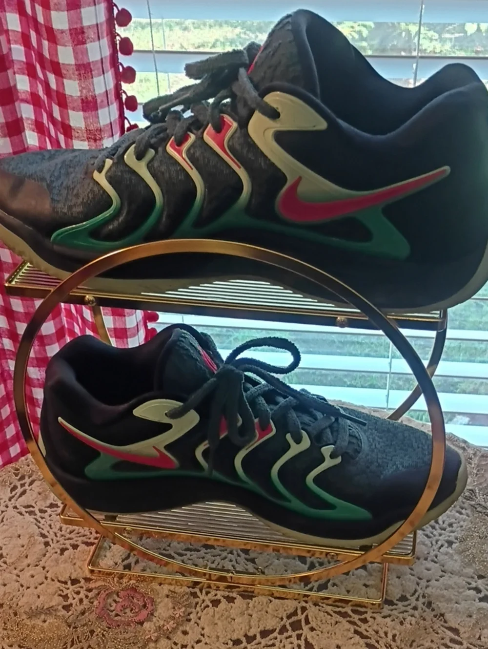 Nike Men’s Black Athletic Shoes with Green and Red Accents